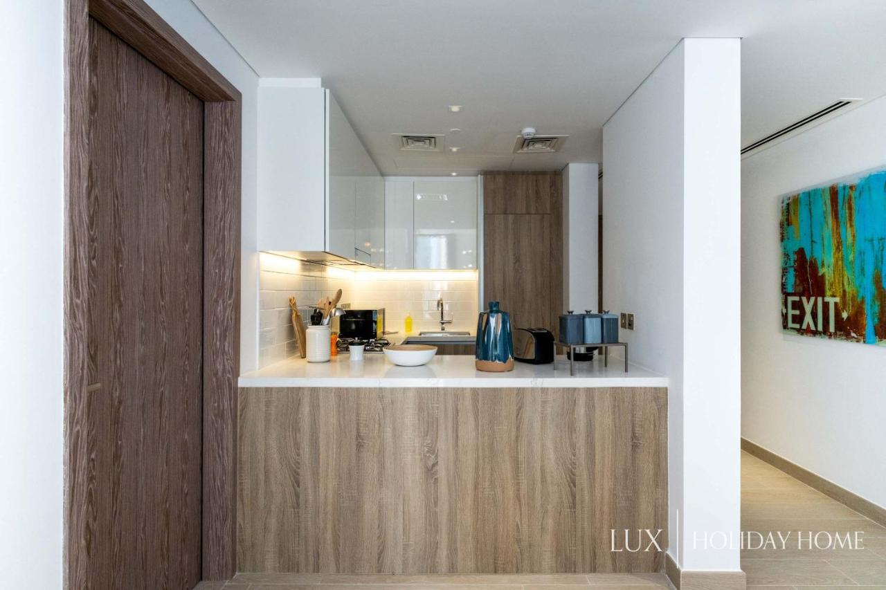 Lux - Contemporary Suite With Full Marina View Dubai Exteriör bild